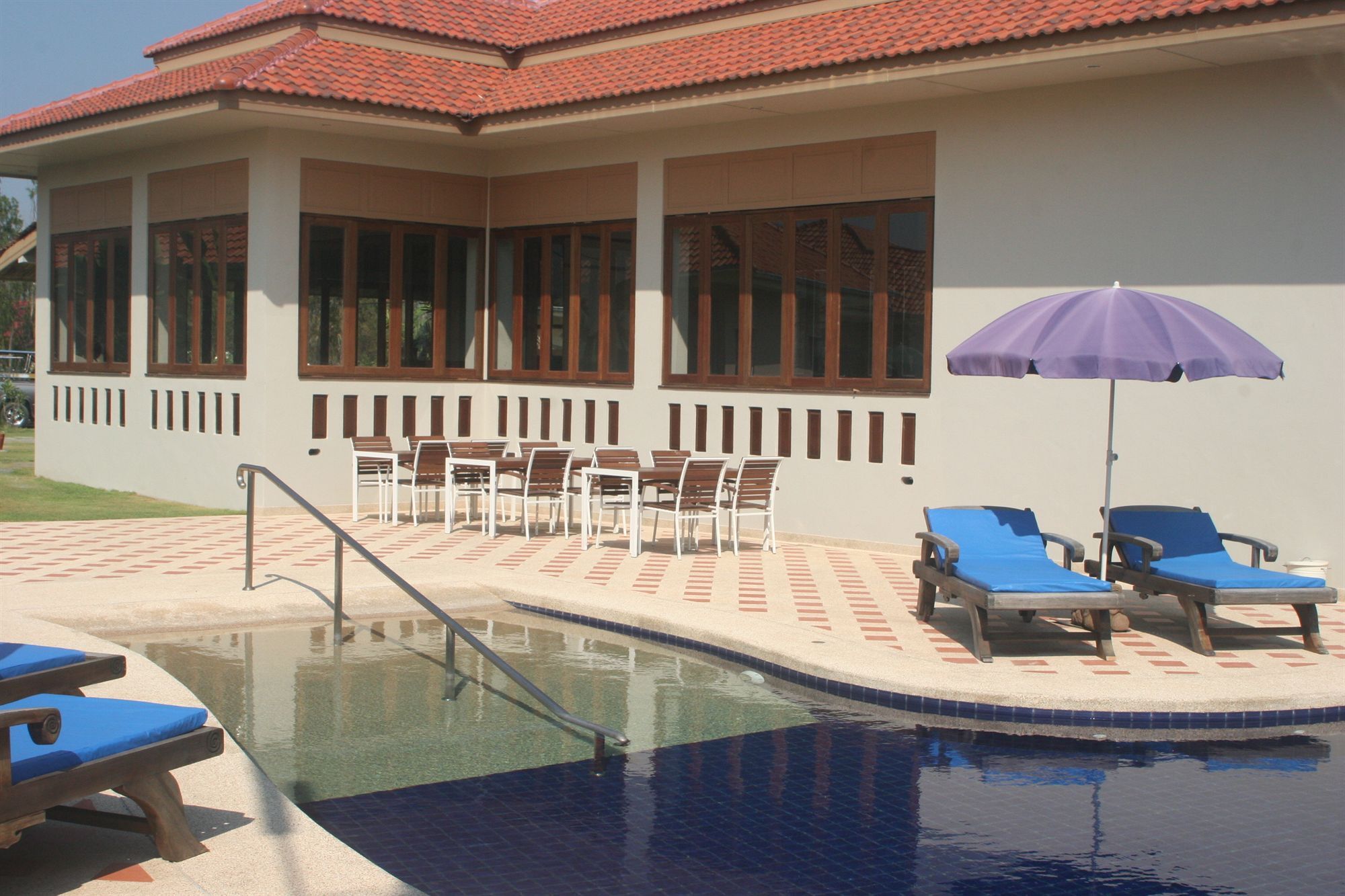 Garden Hills Villa Resort Petchaburi Esterno foto
