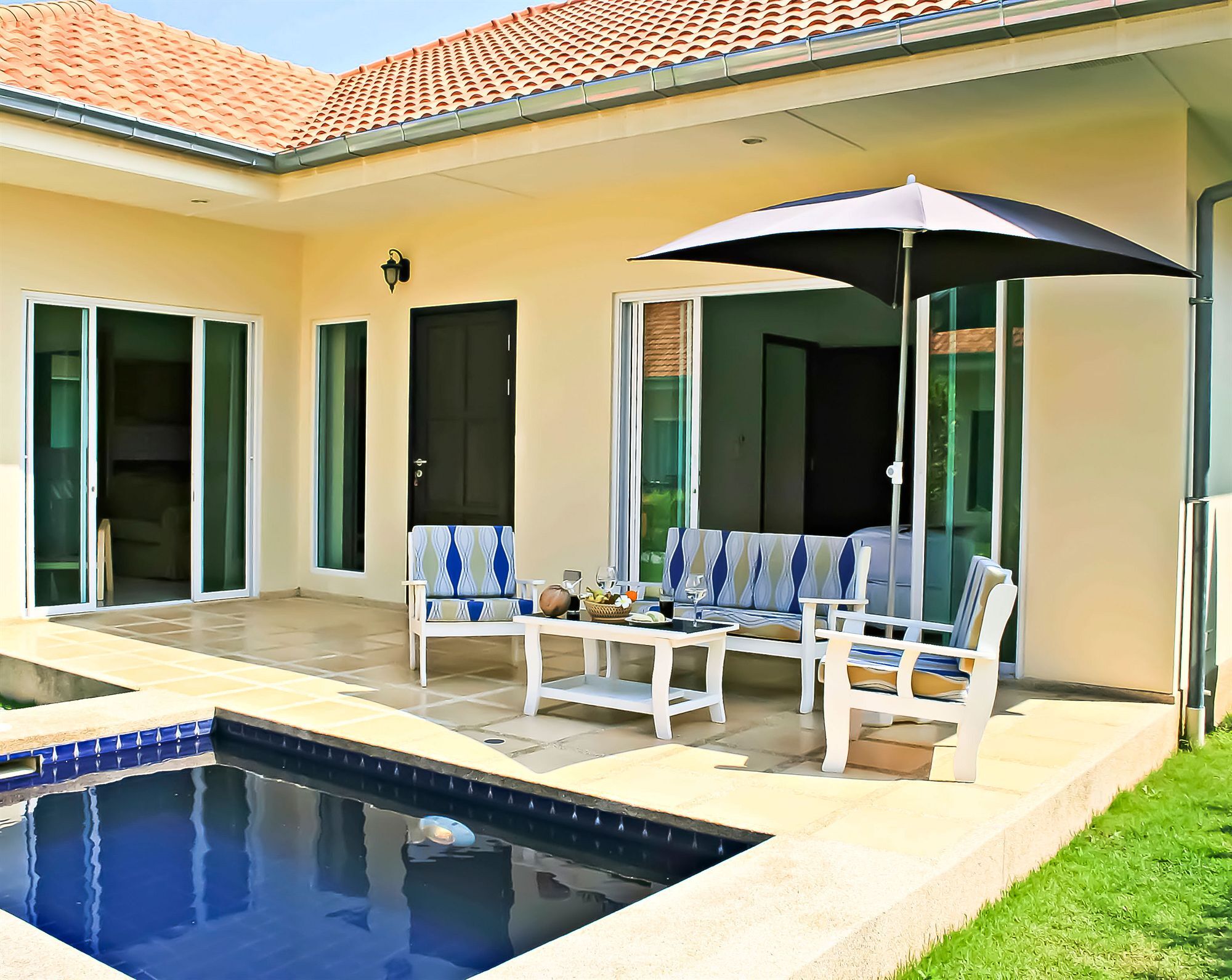 Garden Hills Villa Resort Petchaburi Esterno foto