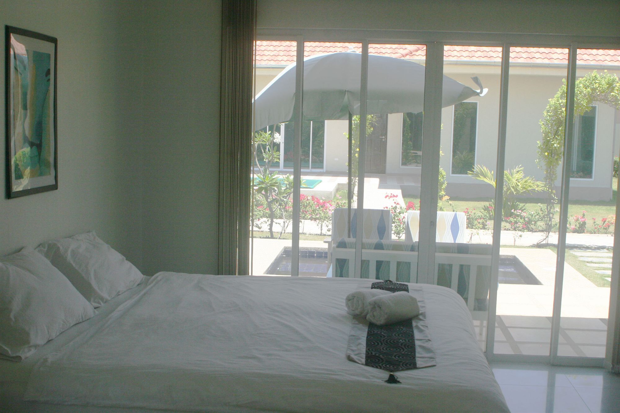Garden Hills Villa Resort Petchaburi Esterno foto